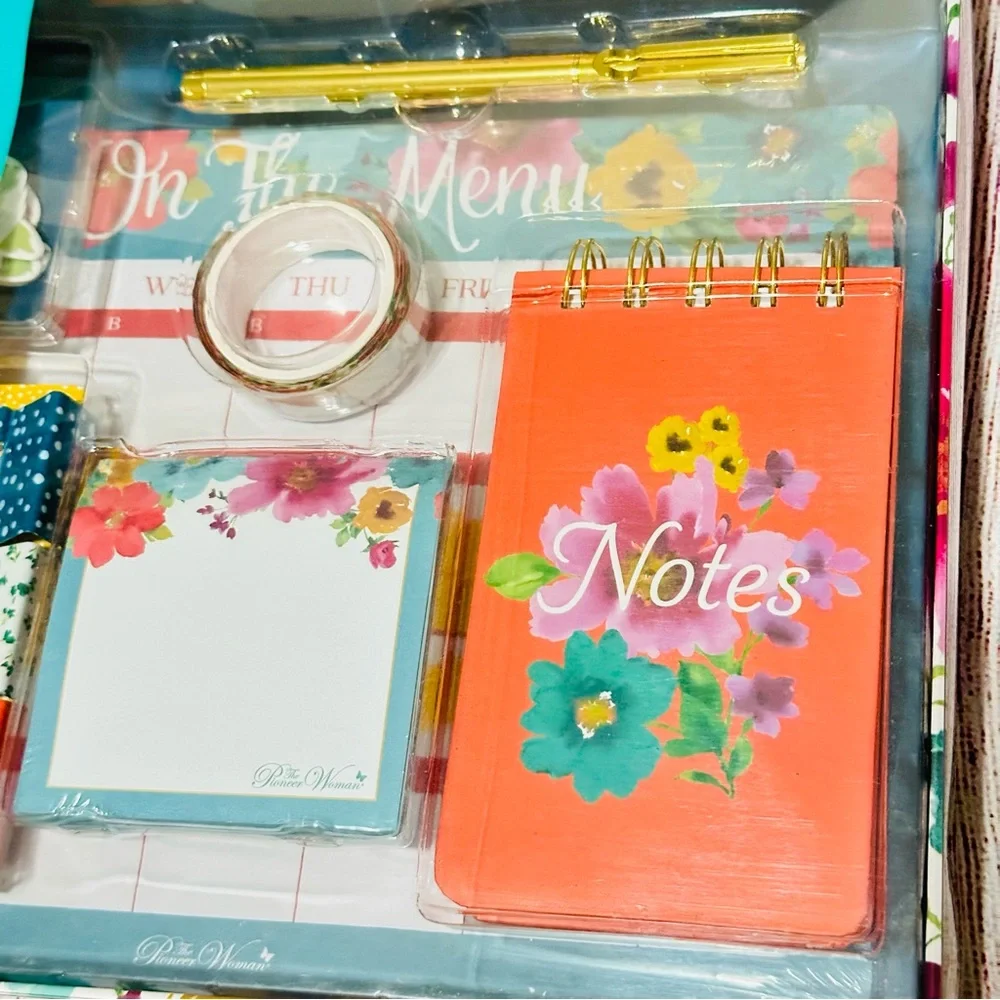 The Pioneer Woman BREEZY BLOSSOM Menu Planner Kit NEW